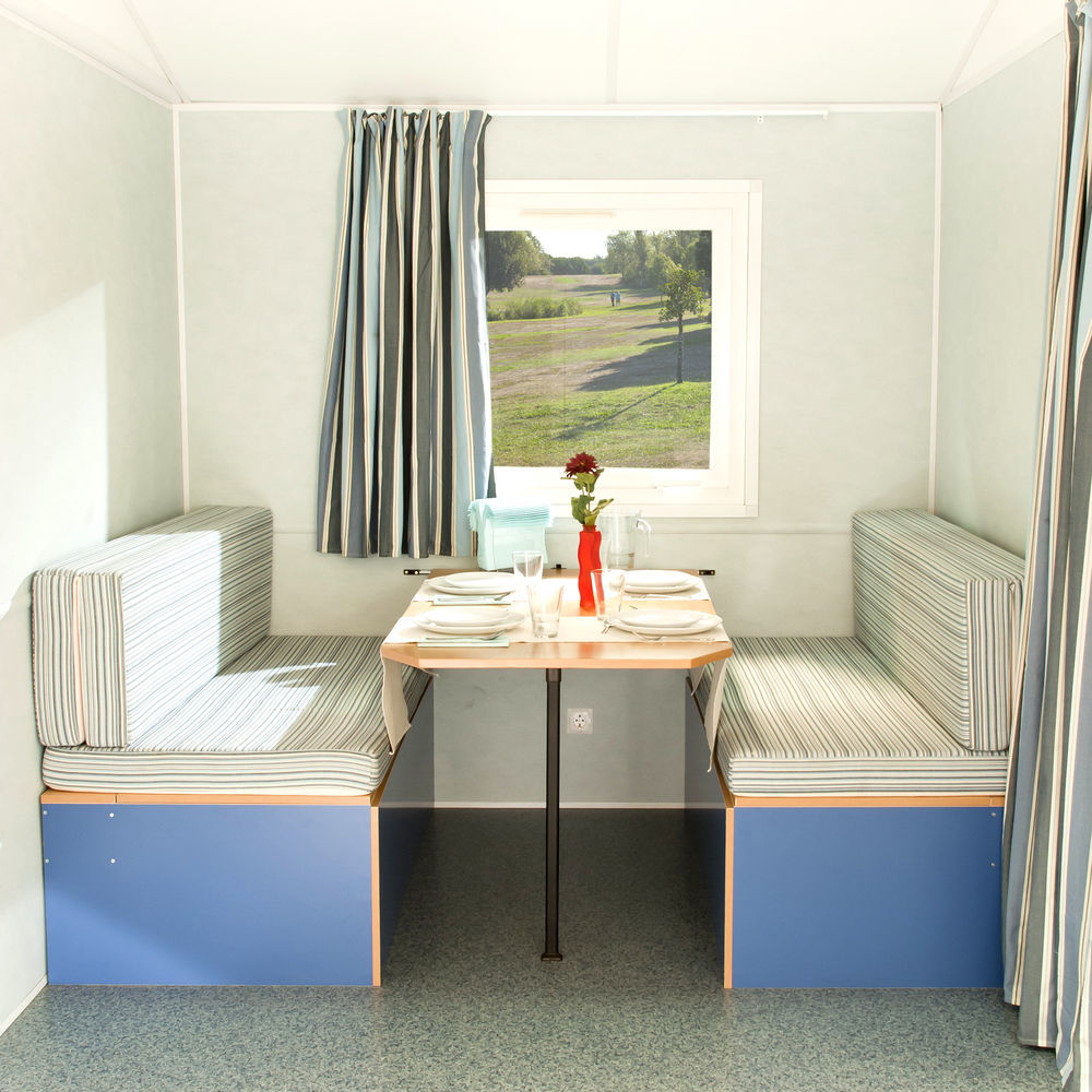 Parque De Campismo Orbitur Guincho Hotel กาชไกช์ ภายนอก รูปภาพ